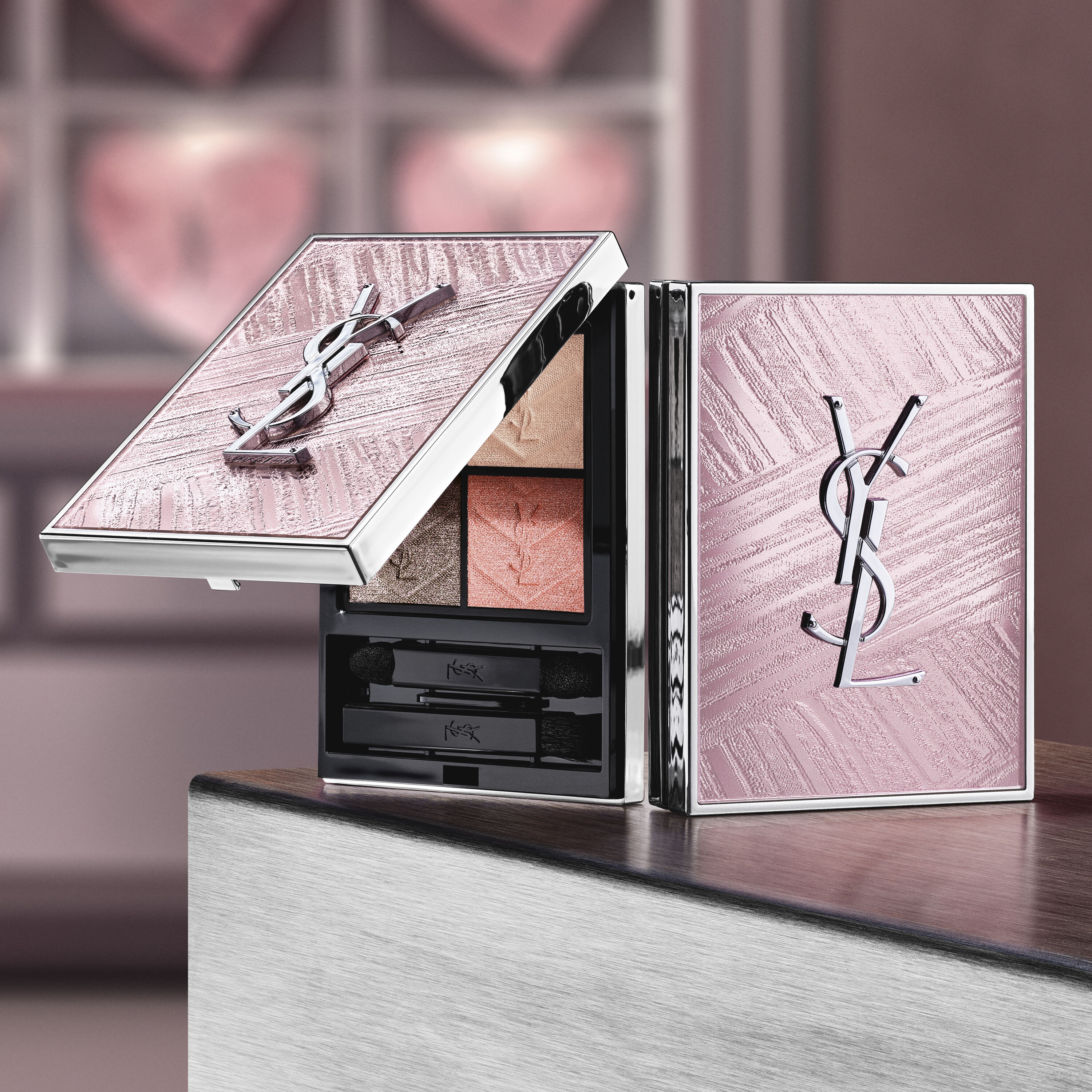 อายแชร์โดว COUTURE MINI CLUTCH LIGHT-FLIRTING COLLECTOR