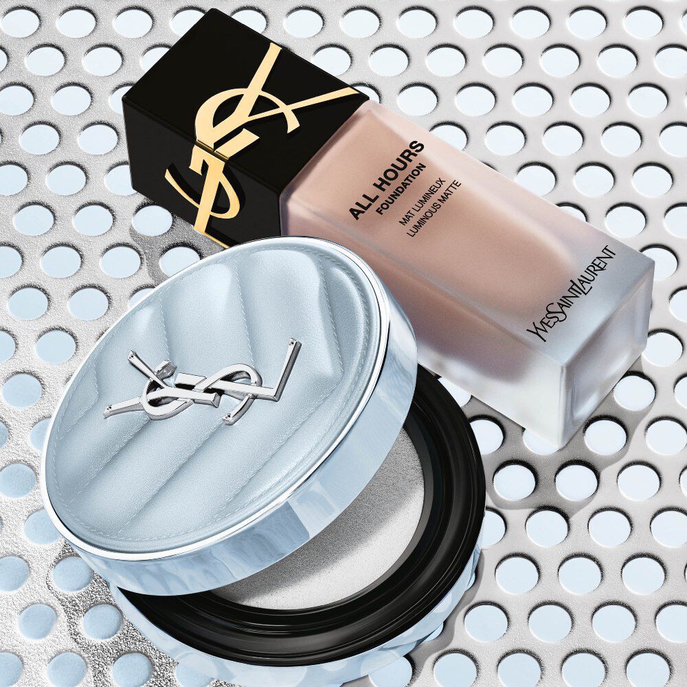 คุชชั่น ALL HOURS BLUR CUSHION