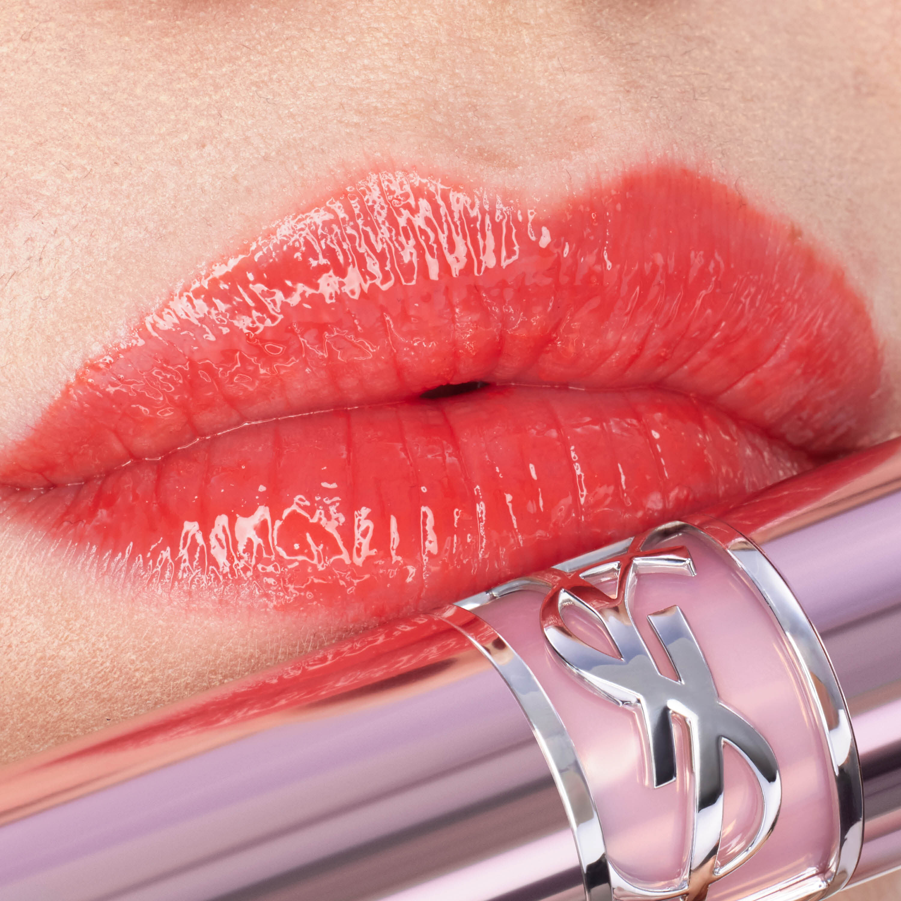 YSL LOVESHINE CANDY GLOW ลิปบาล์ม