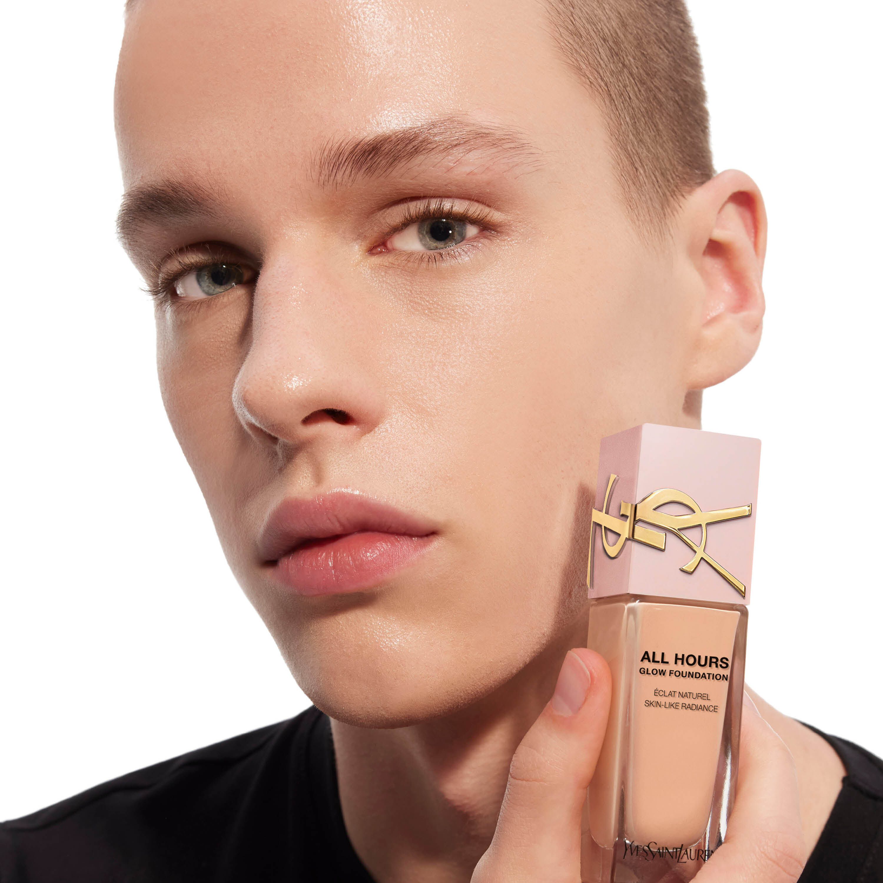 รองพื้น ALL HOURS GLOW FOUNDATION