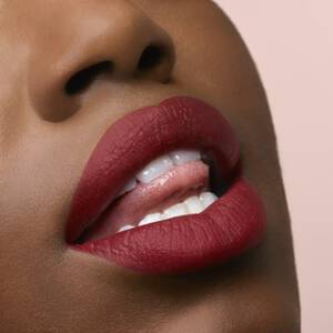ลิปสติก ROUGE PUR COUTURE THE SLIM GLOW MATTE 1