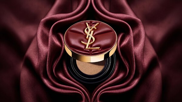 คุชชั่น LE CUSHION ENCRE DE PEAU