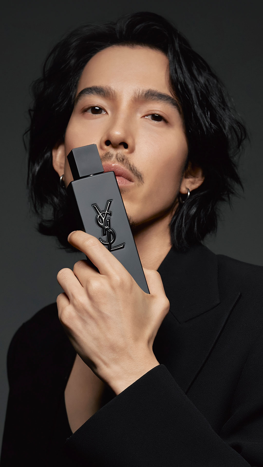 Discover MYSLF Le Parfum, the new fragrance for men by YSL.